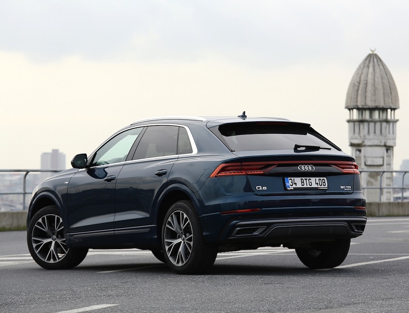 Audi Q8 Testi 50TDI