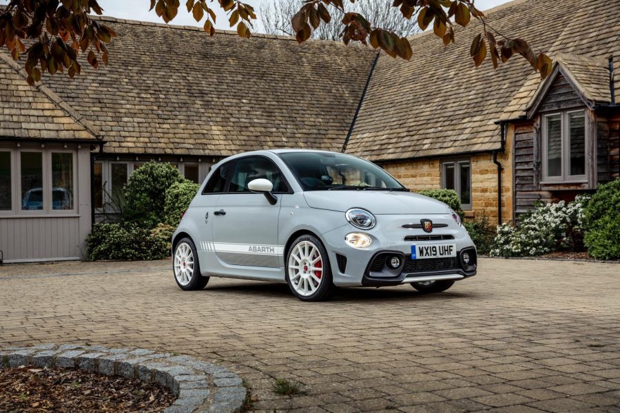 abarth 595 competizione 70 yil fiat abarth araba dergileri arabalar