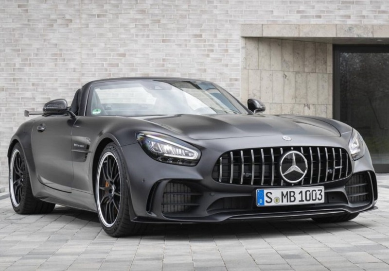 Mercedes AMG GT daha güçlü geri döndü