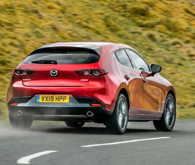 Yeni Mazda3 Çarpışma Testi