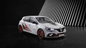 Yeni Megane RS Trophy R