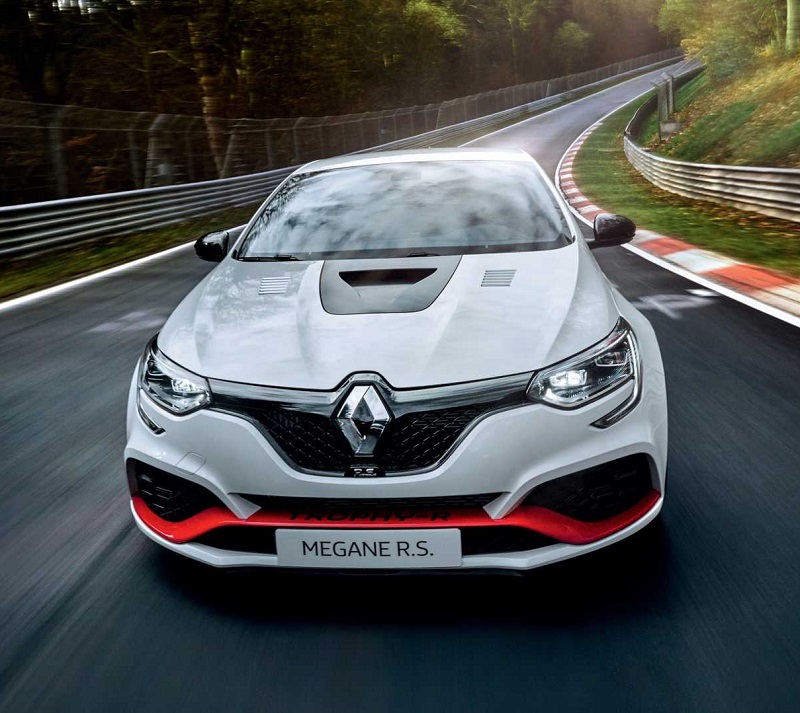 Yeni Megane RS Trophy R