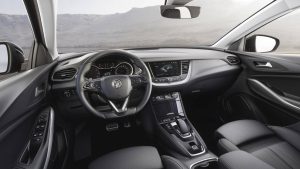 2020 Opel Grandland X Hybrid Kokpit Tasarımı