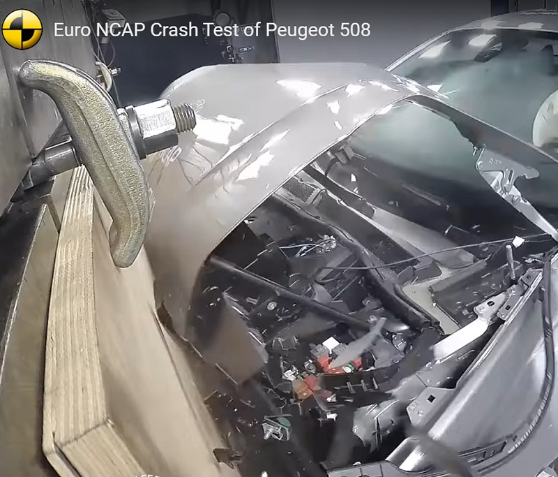 Yeni Peugeot 508 EuroNCAP Testi