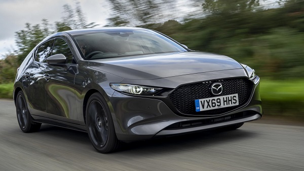 Yeni Mazda3 Euro NCAP Testi.