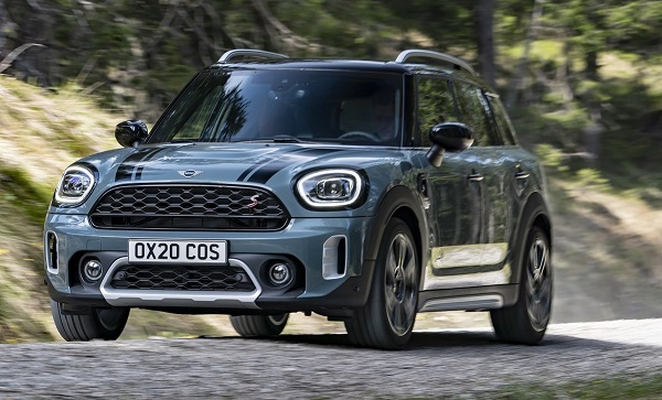 MINI Countryman Yenilendi.