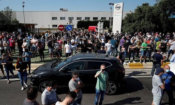 Nissan Barselona Fabrikası Kapatıldı.