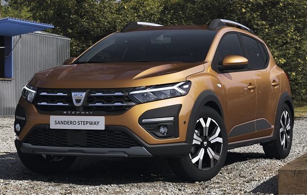 Yeni Dacia Sandero Stepway.