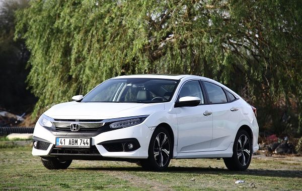 Honda Civic Sedan dizel otomatik testi.