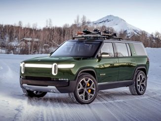 Rivian R1s SUV Pirelli Scorpion.