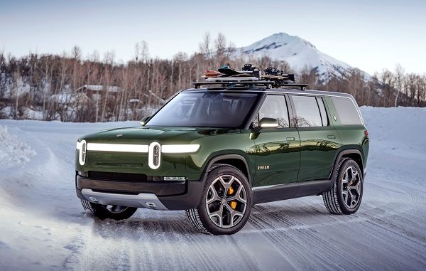 Rivian R1s SUV Pirelli Scorpion.