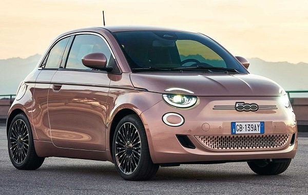 2021 Fiat 500 elektrikli ticari.