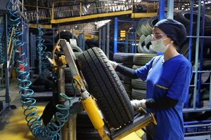 Goodyear Adapazarı fabrikası kadın çalışanlar.