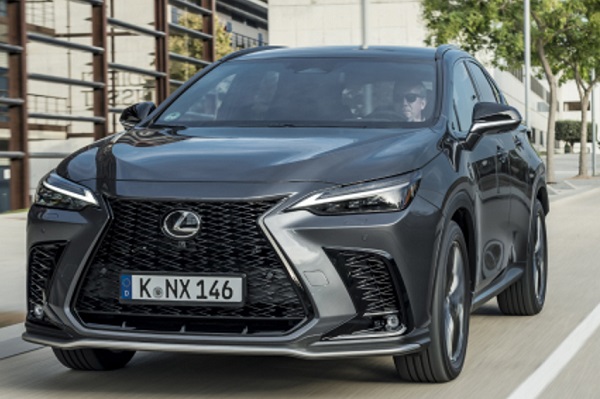 Lexus NX Euro NCAP testi.